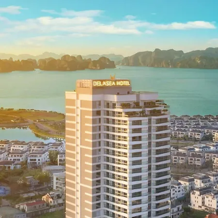 Delasea Ha Long Hotel - Modern Bayview Escape
