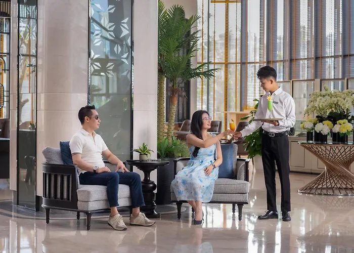 Hotel Delasea - Modern Bayview Escape