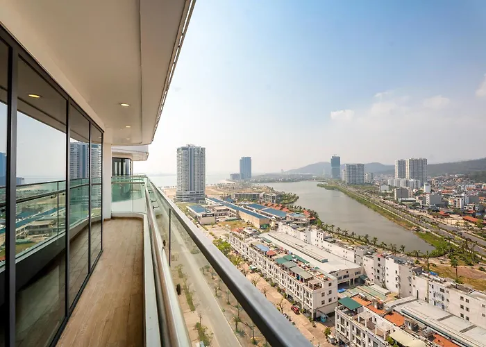 Delasea - Modern Bayview Escape 5* Ha Long