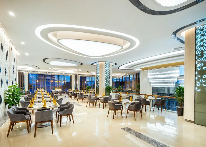 Hotel Delasea - Modern Bayview Escape 5*