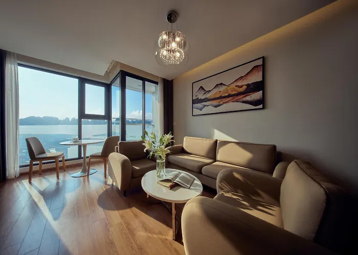 Delasea - Modern Bayview Escape 5*