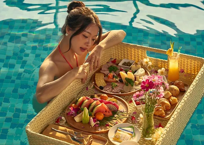 Delasea - Modern Bayview Escape Hotel