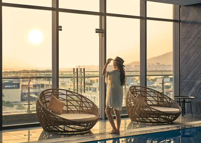 Delasea - Modern Bayview Escape 5*