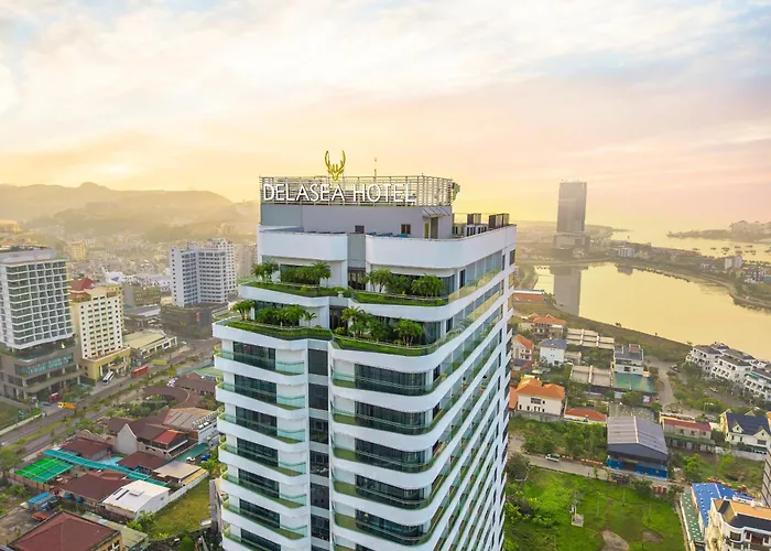 Delasea - Modern Bayview Escape 5* Ha Long