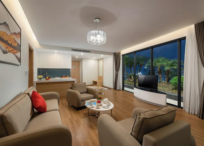 Delasea - Modern Bayview Escape 5*