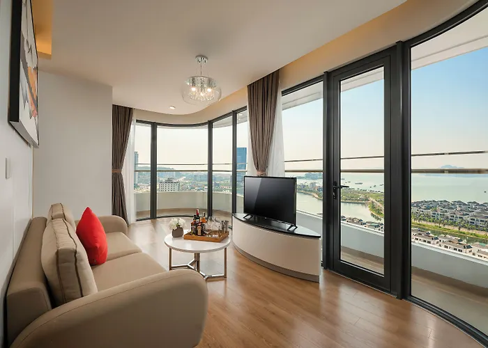 Delasea - Modern Bayview Escape 5* Ha Long